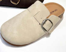 Load image into Gallery viewer, Seattle Slip On