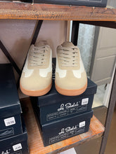 Load image into Gallery viewer, Modern Sneaker