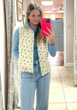 Load image into Gallery viewer, Just So Dreamy