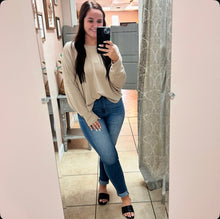 Load image into Gallery viewer, Back to You